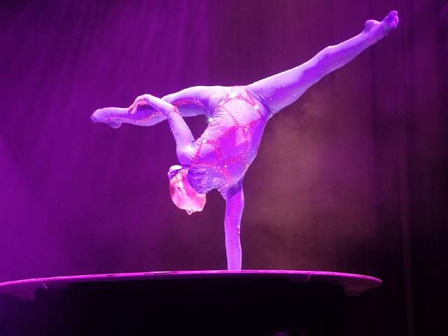 Variete et-cetera-06